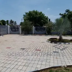 5bdrm House in Mbezi for Rent