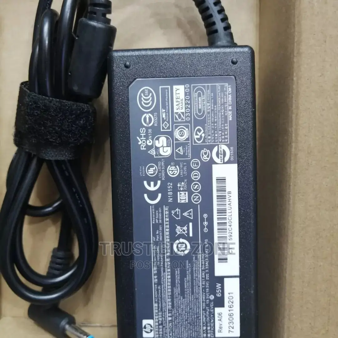 Blue Pini Adapter HP 19.5v 3.33A