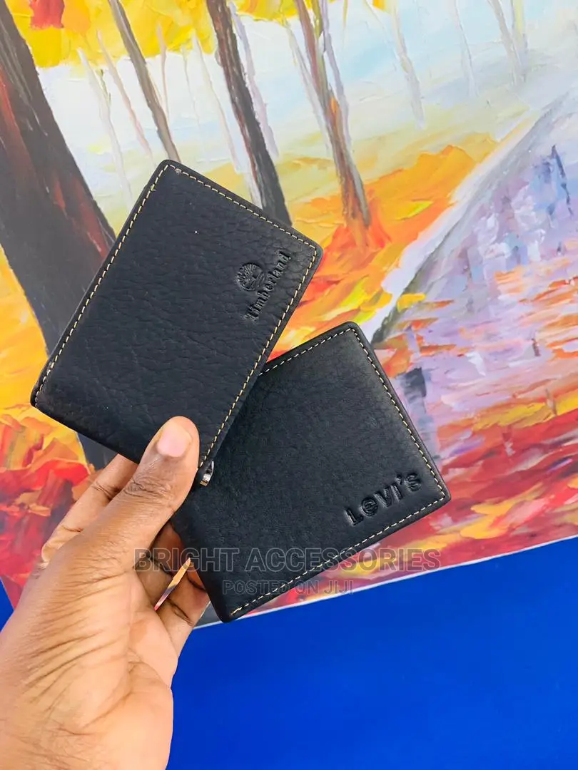 Wallets Za Ngozi