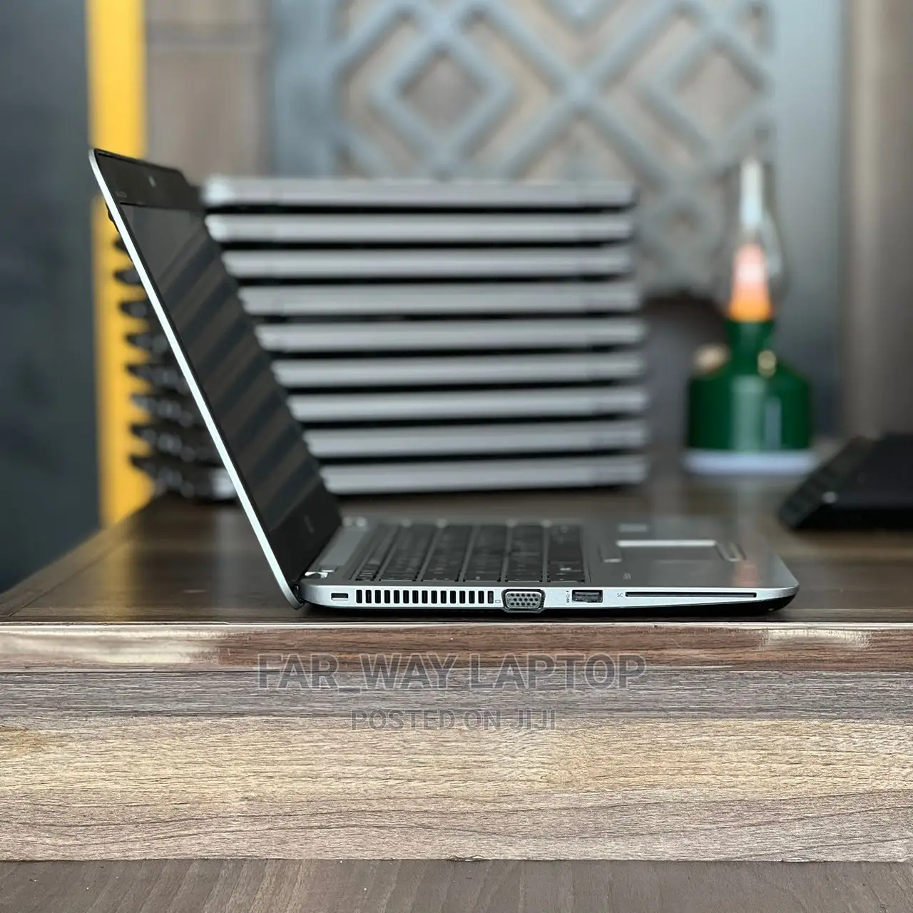 New Laptop HP EliteBook 820 G3 8GB Intel Core I5 HDD 500GB