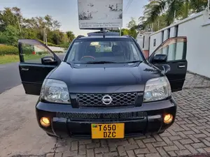 Nissan X-Trail 2005 Black