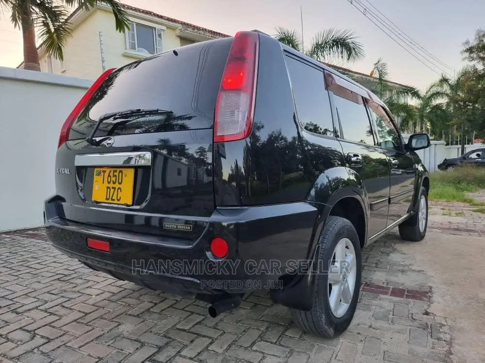 Nissan X-Trail 2005 Black