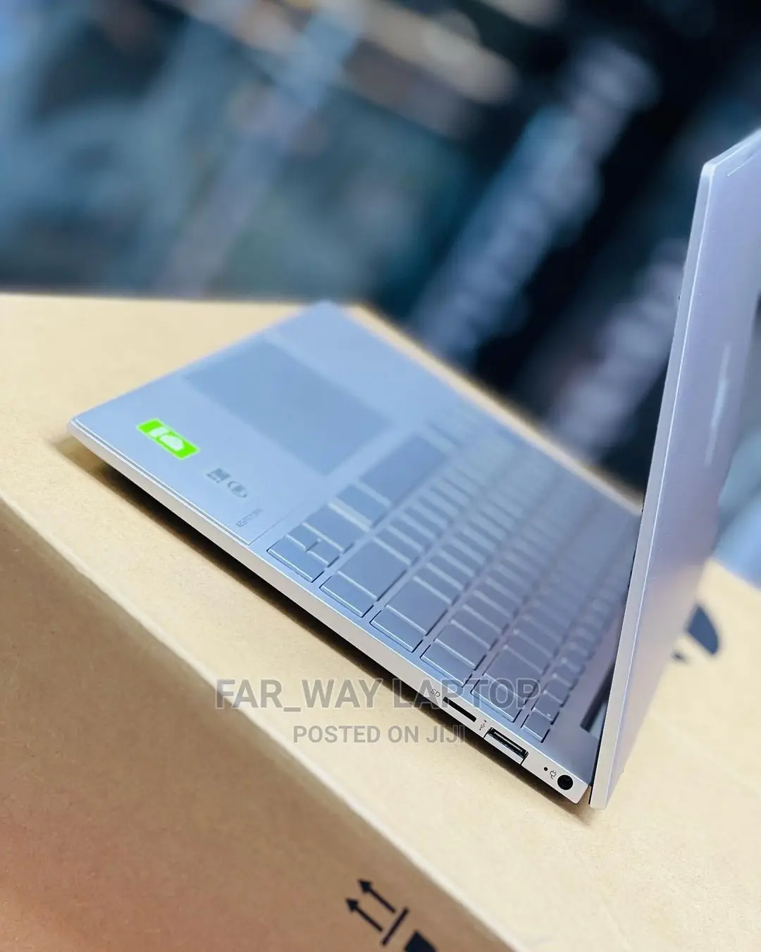 New Laptop HP Envy 13 8GB Intel Core I5 SSD 512GB