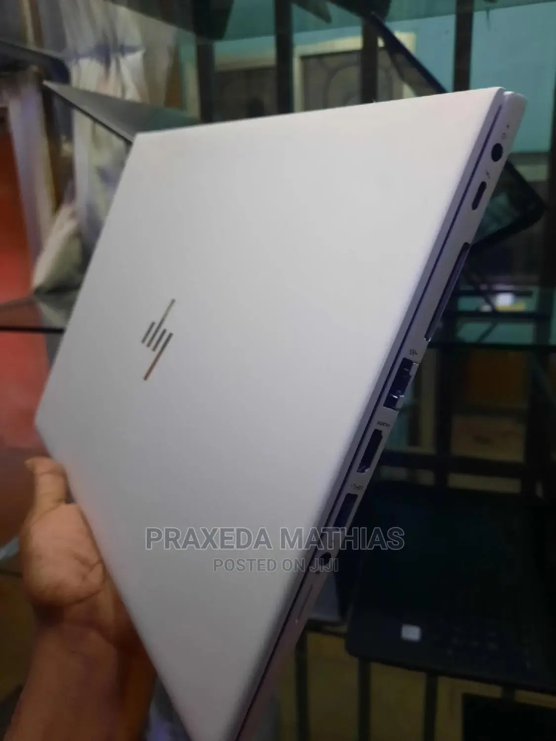New Laptop Lenovo Ideapad 3-14iil05 8GB Intel Core I3 HDD 500GB