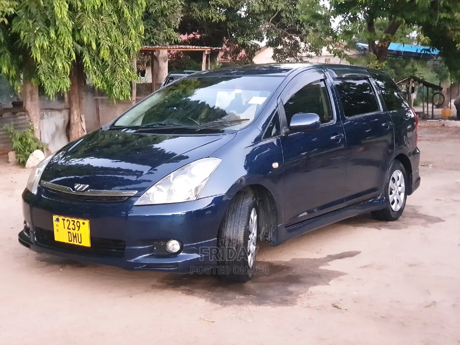 Toyota Wish 2004 Blue