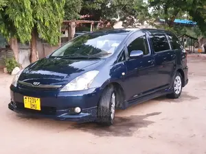 Toyota Wish 2004 Blue