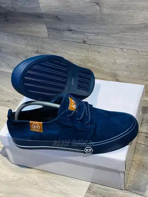 KP Sneakers