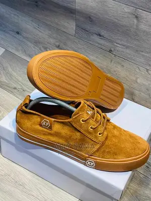 KP Sneakers