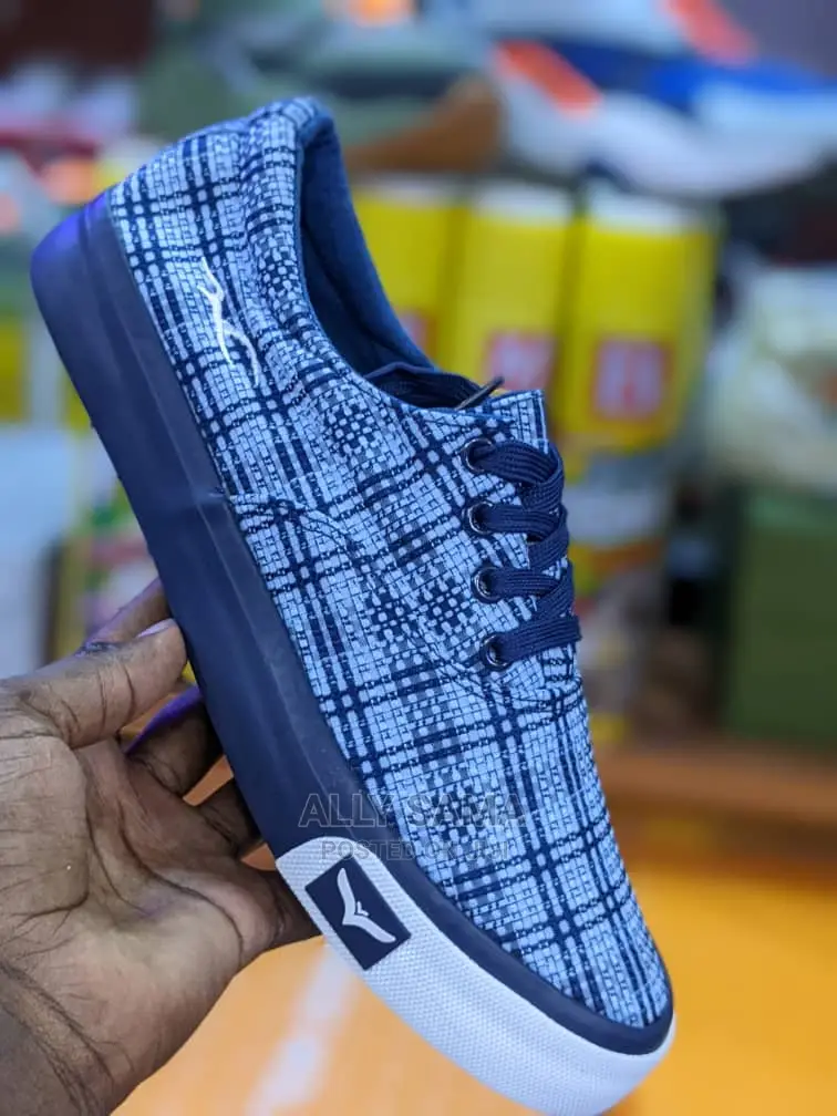 Sneakers Draft