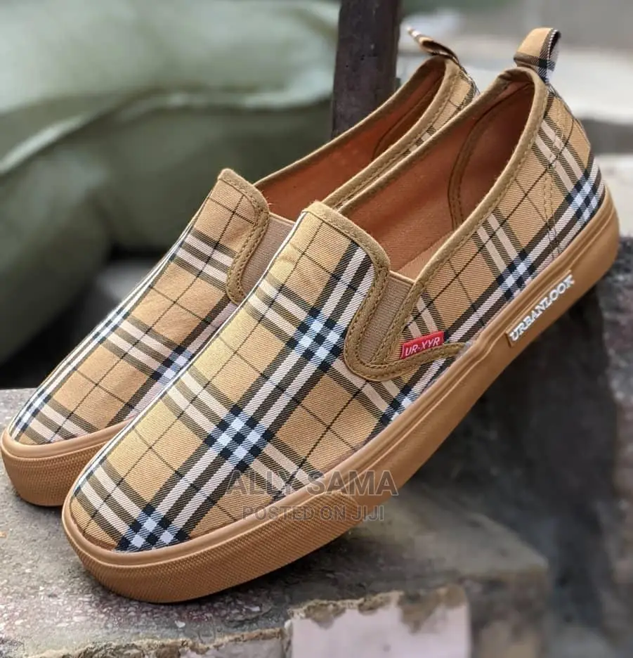 Urbanlook Brown
