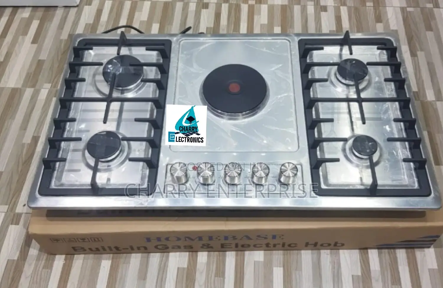  HOMEBASE Cooker Steel4 Gas , 1 Electric Plate