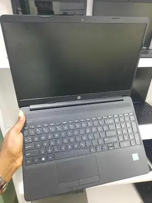 Laptop HP 15-Da2933nia 4GB Intel Core 2 Duo HDD 500GB