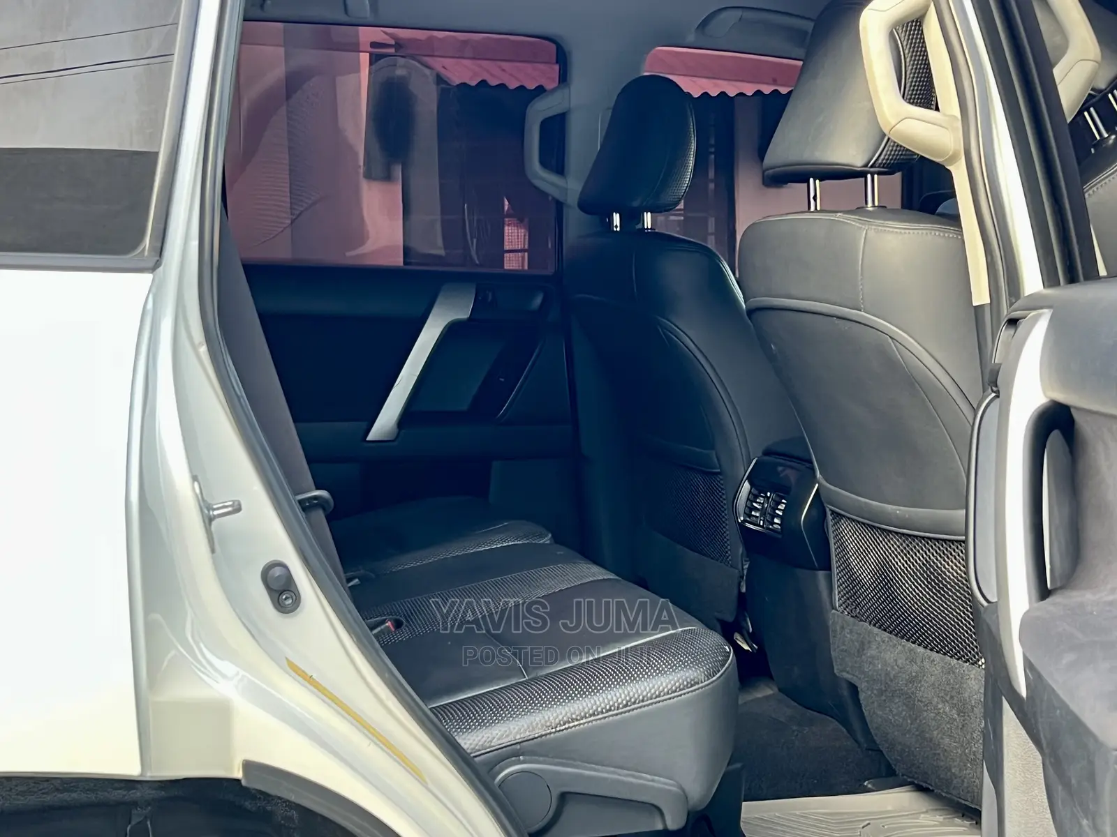 Toyota Land Cruiser Prado 2015 White