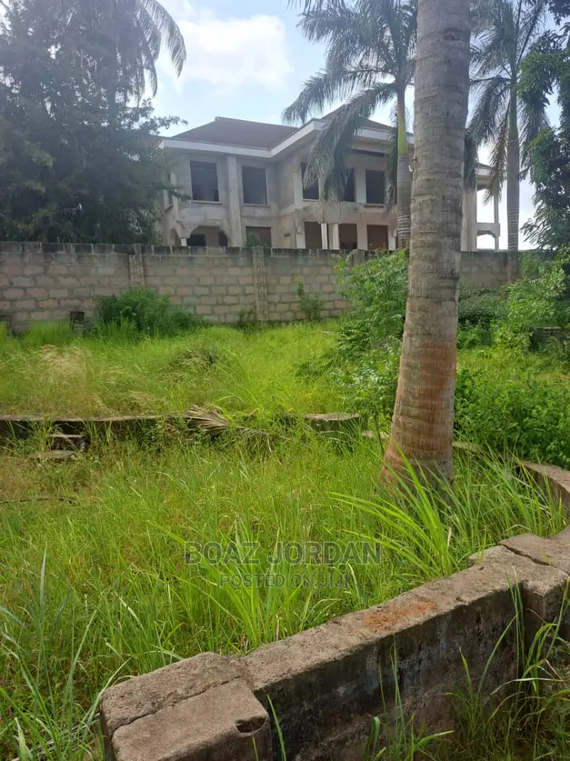 Plot for Sale Goba Sqm 900
