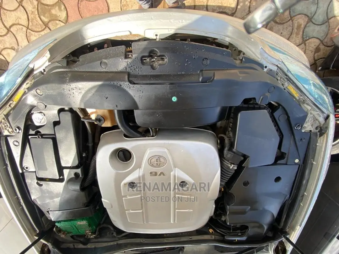 Toyota Crown 2007 Silver