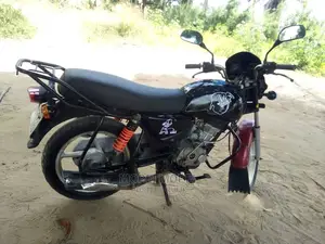 Bajaj Boxer 150 UG 2020 Red