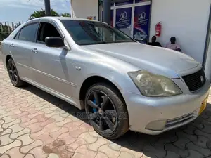 Toyota Crown 2005 Silver