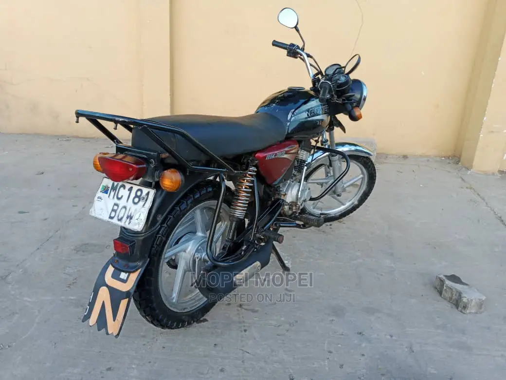 Bajaj Boxer 150 UG 2020 Black