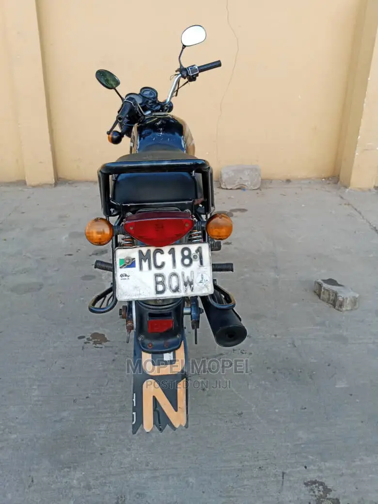 Bajaj Boxer 150 UG 2020 Black