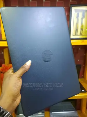 Laptop HP 15-Da2933nia 12GB Intel Core I5 HDD 500GB