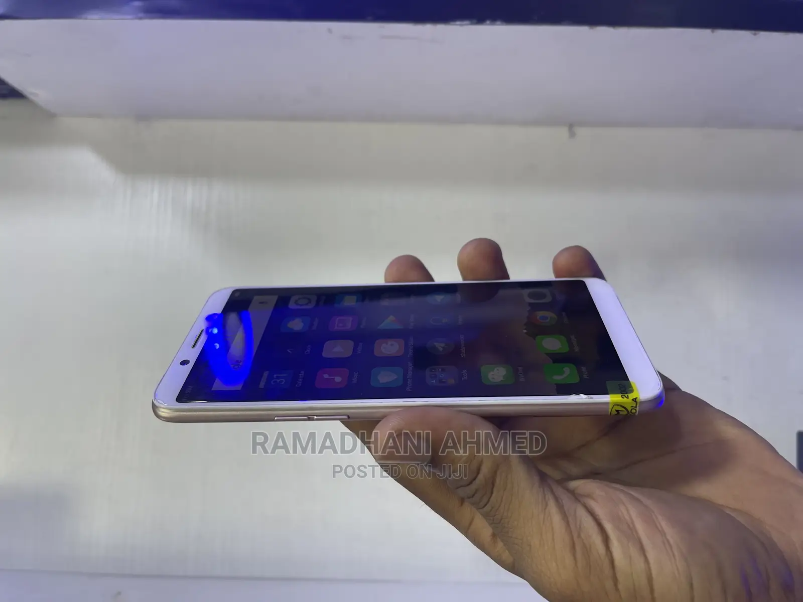 Oppo A83 64 GB Gold