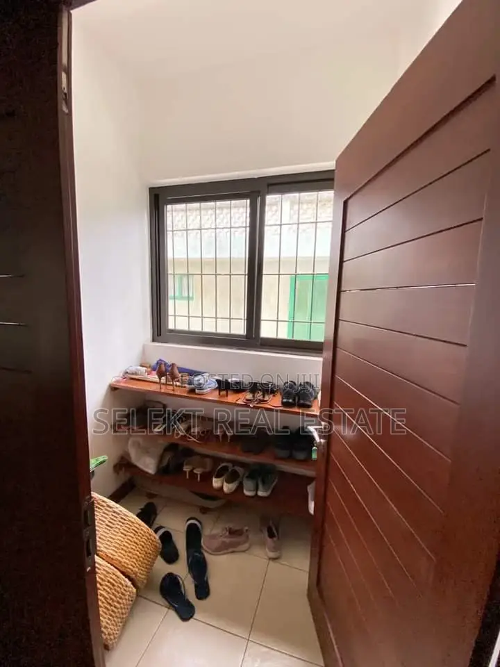Furnished 3bdrm Townhouse / Terrace in Msasani-Bay for Rent