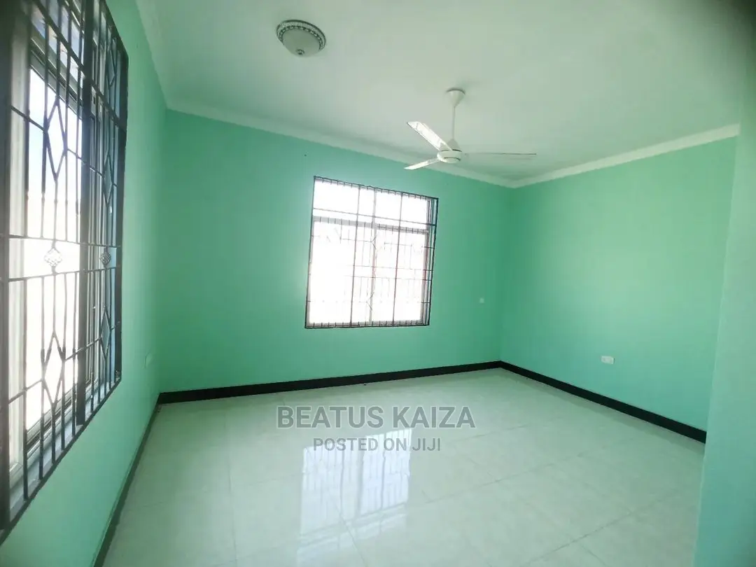 4bdrm Bungalow in Kibada, Kigamboni for rent