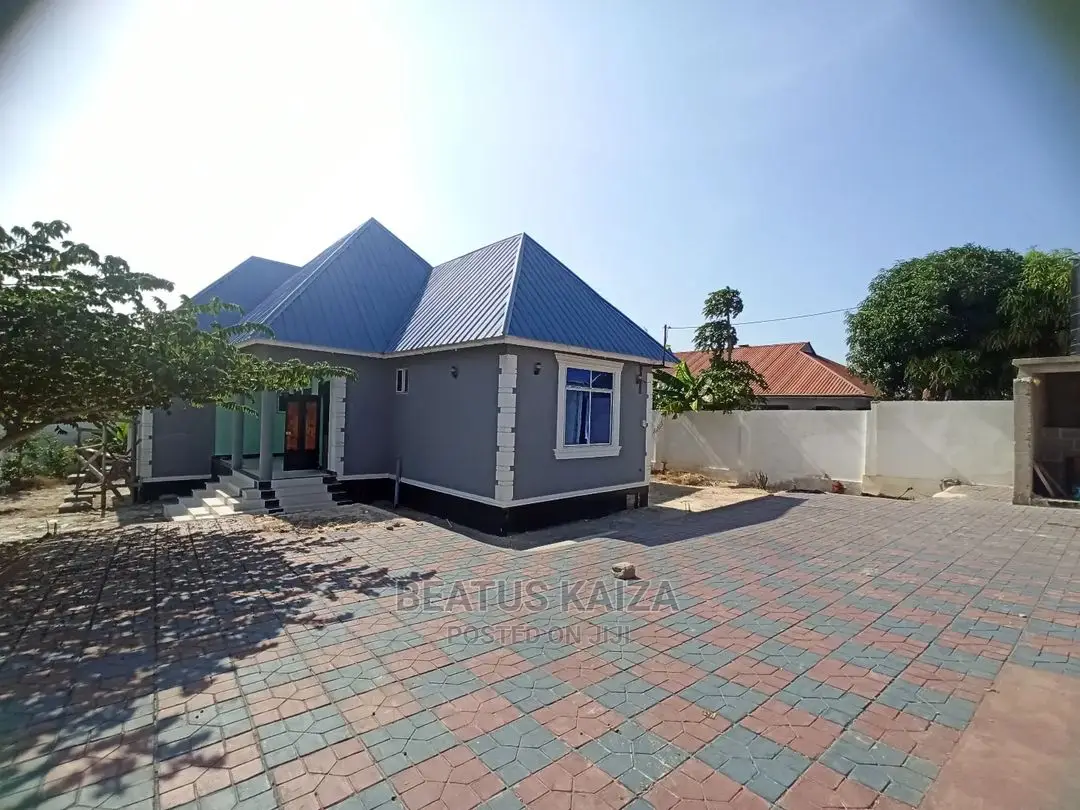4bdrm Bungalow in Kibada, Kigamboni for rent