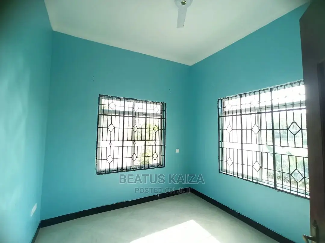 4bdrm Bungalow in Kibada, Kigamboni for rent