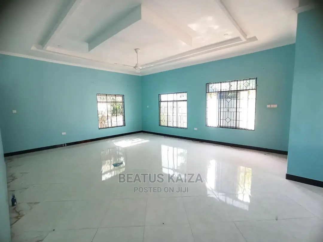 4bdrm Bungalow in Kibada, Kigamboni for rent