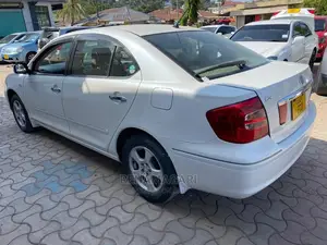 Toyota Premio 2005 White