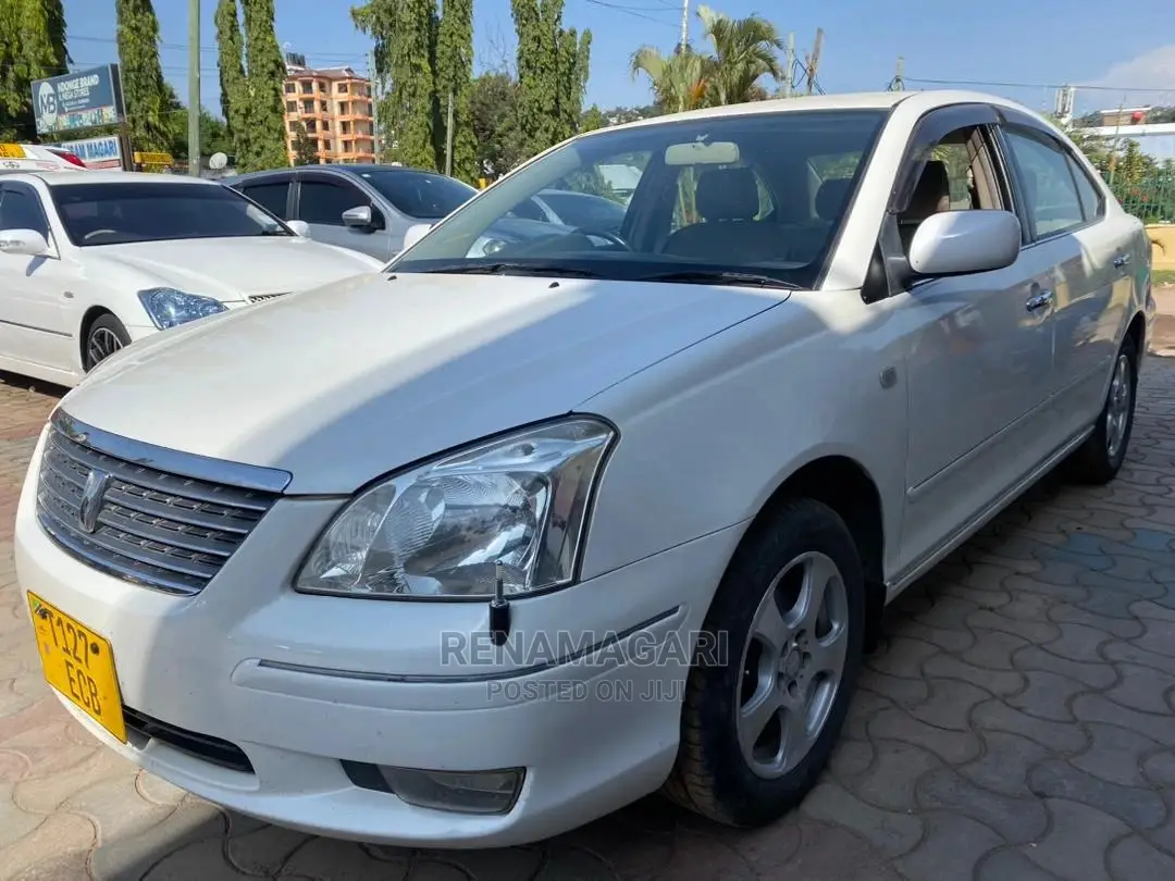 Toyota Premio 2005 White