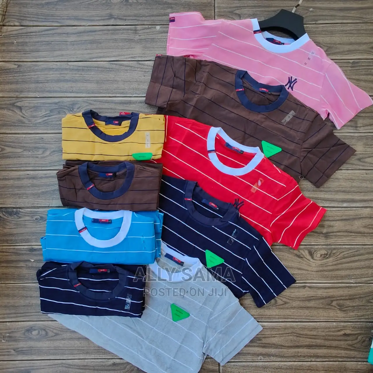 Men's T-Shirt Round