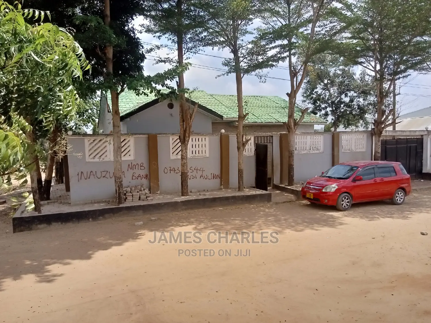 3bdrm House in Mabwepande, Bunju for sale