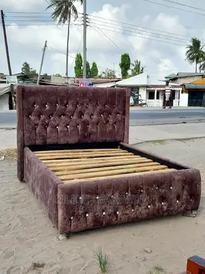 Bedsofa Nzuri Na Mpya Bado