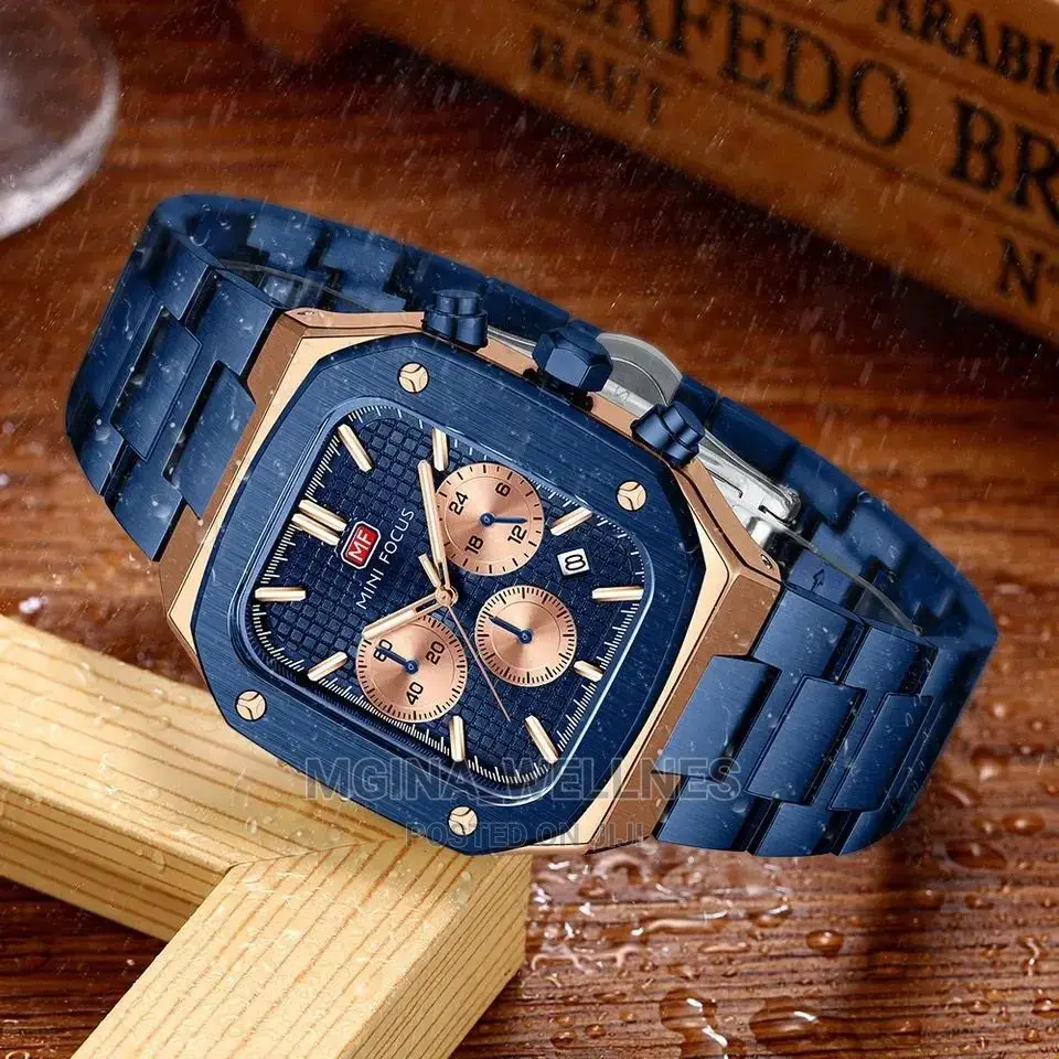 Min Focus Blue Luxury Watch