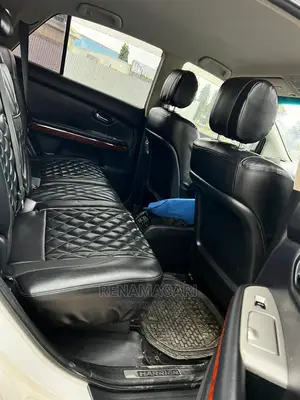 Toyota Harrier 2006 White