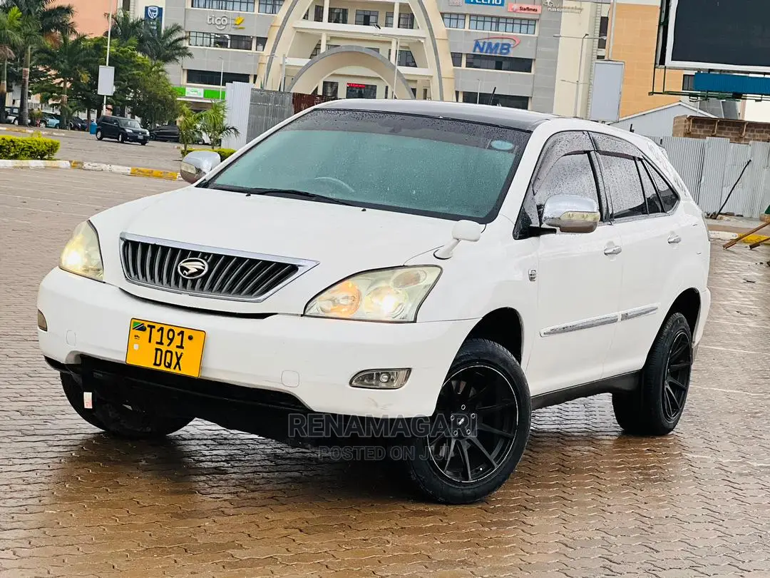 Toyota Harrier 2006 White