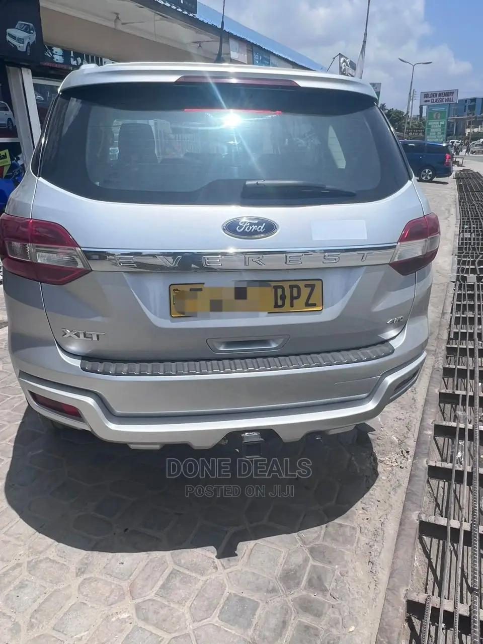 Ford Everest 2018 Silver