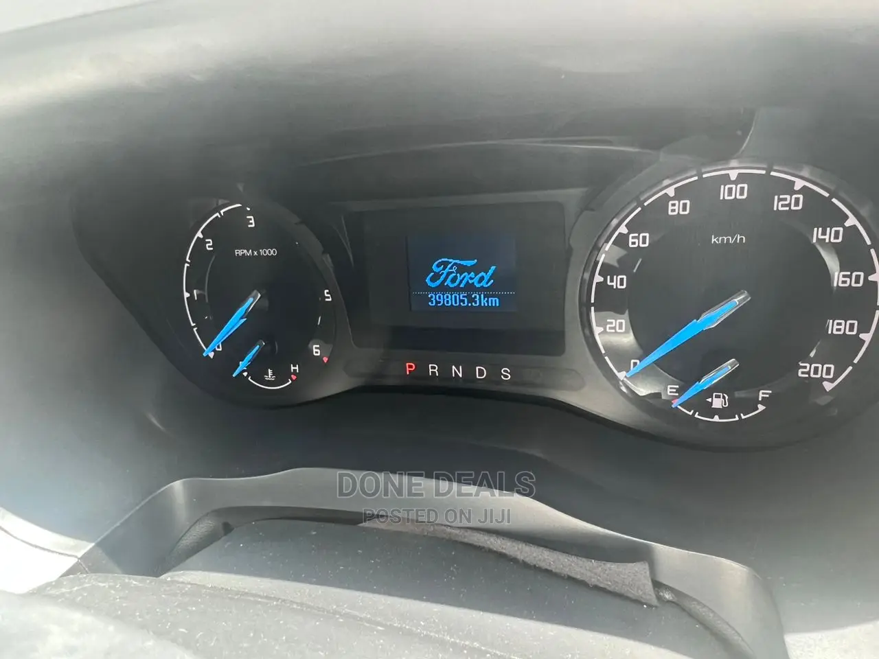 Ford Everest 2018 Silver
