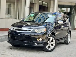 Mitsubishi Outlander 2010 Black