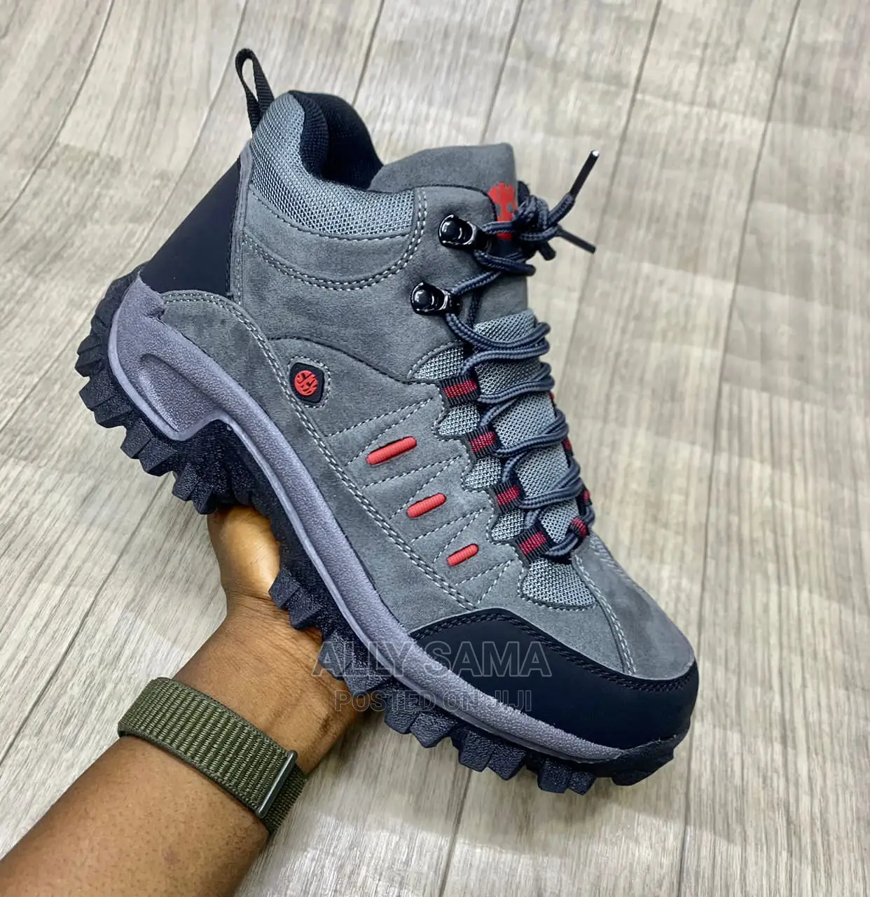 New Skyboots
