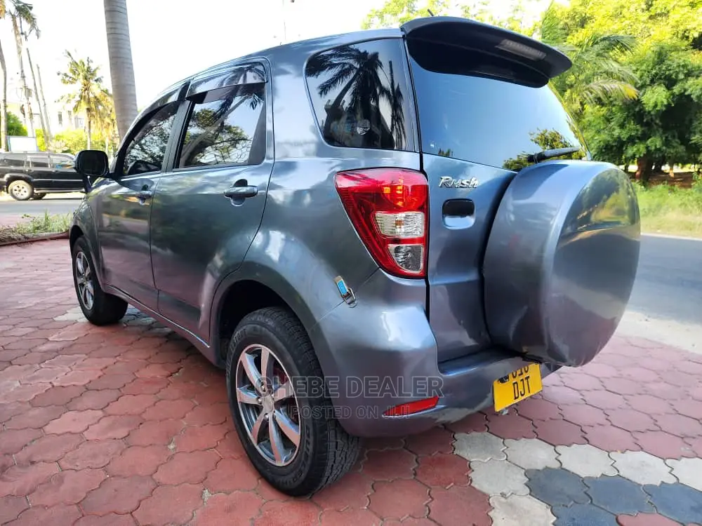Toyota Rush 1.5 AWD 2007 Gray