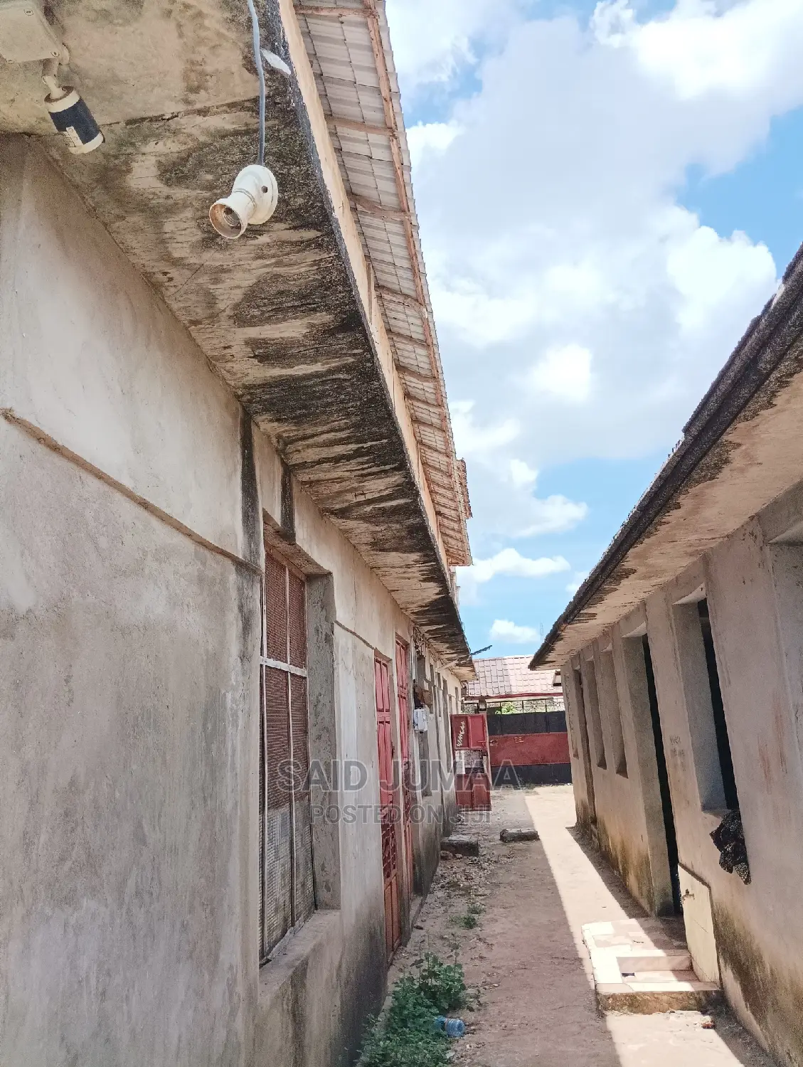 Furnished 10bdrm Apartment in Tunguu, Mjini Magharibi for sale