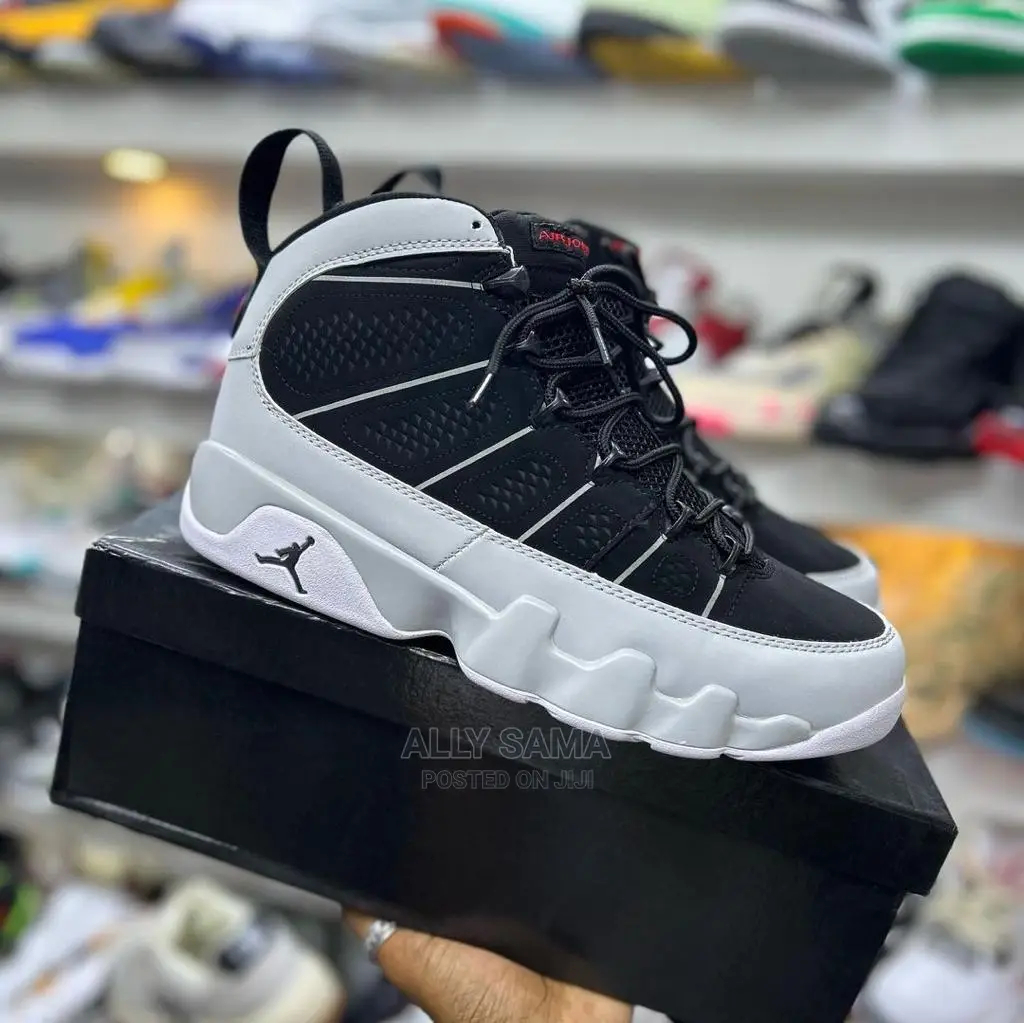 Jordan Black Lightgray