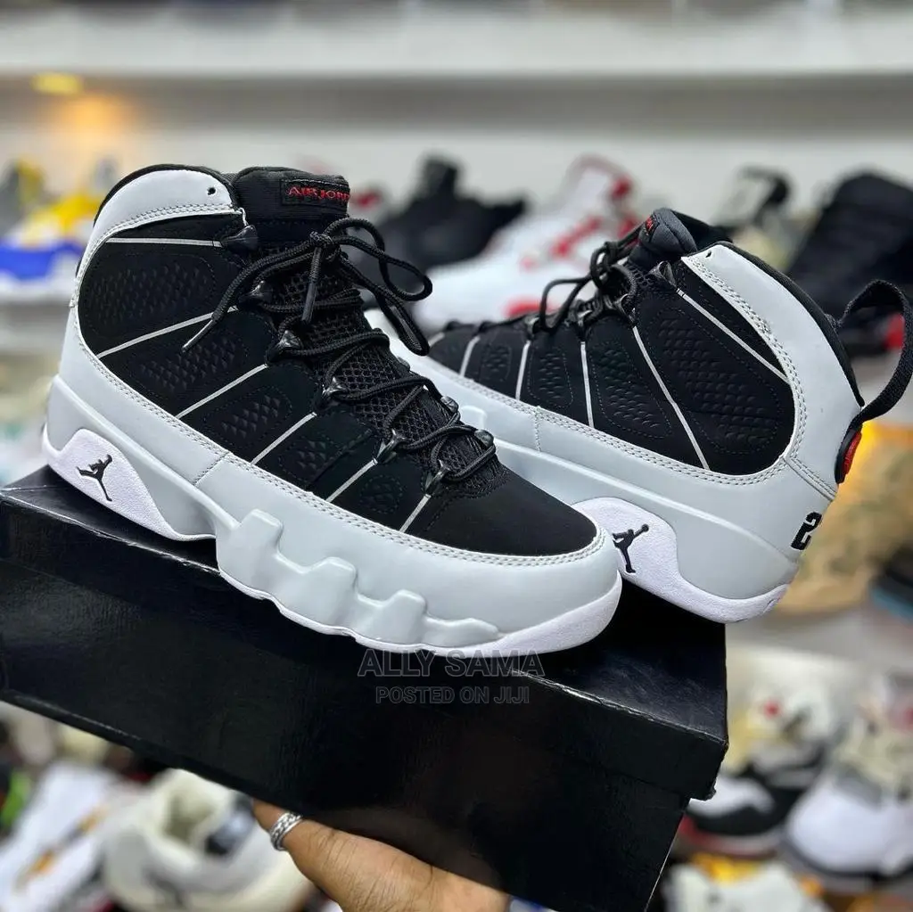 Jordan Black Lightgray