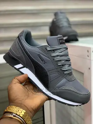 Sneakers Puma Gray