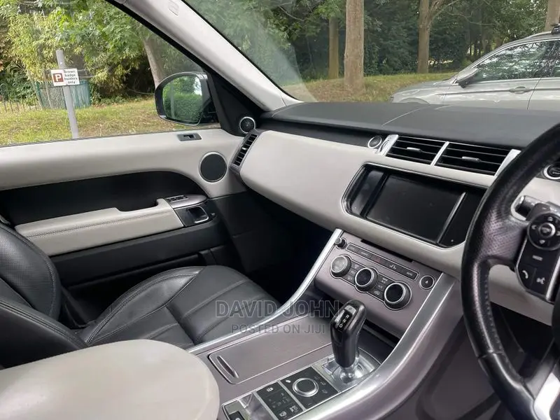 Land Rover Range Rover Sport 2015 Black