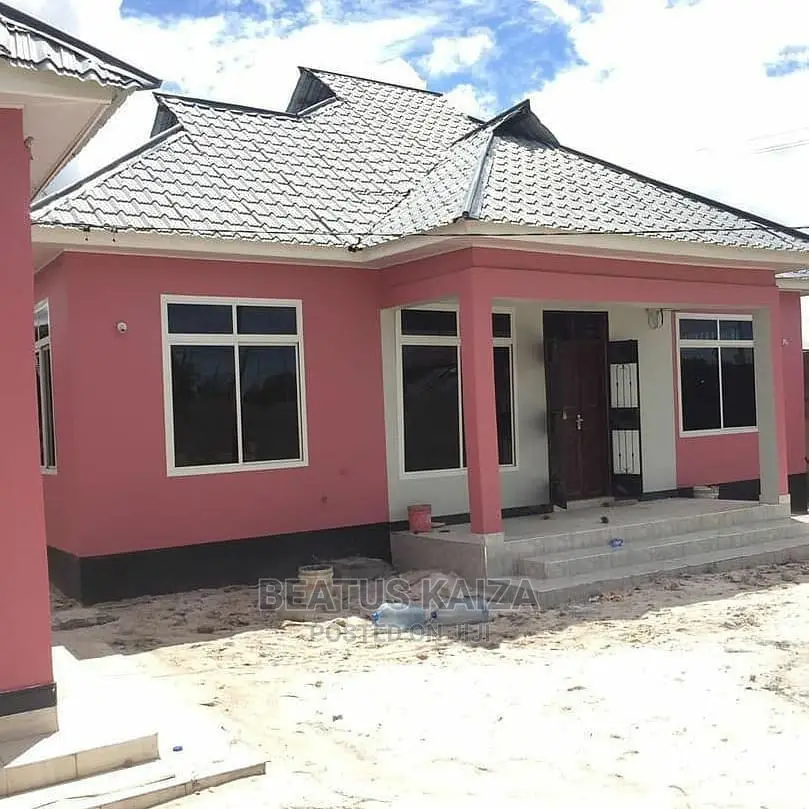 3bdrm Villa in Kigamboni Mikwambe for rent