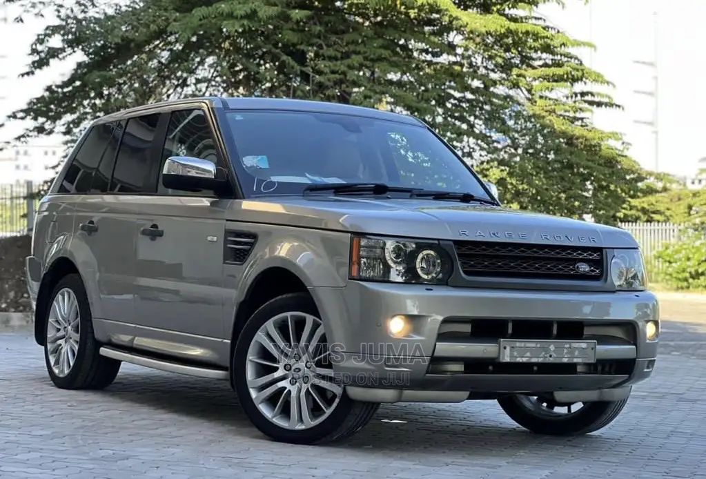 Land Rover Range Rover Sport 2010 Gold